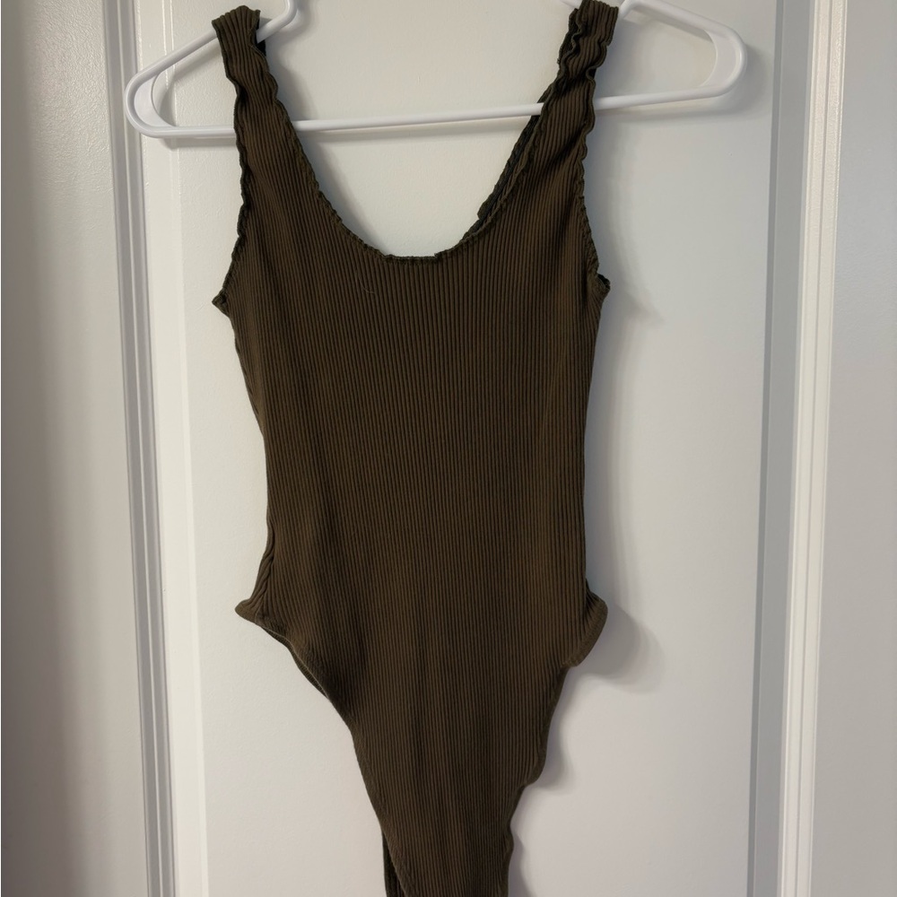 SHEIN Olive Bodysuit Top with Textured Design